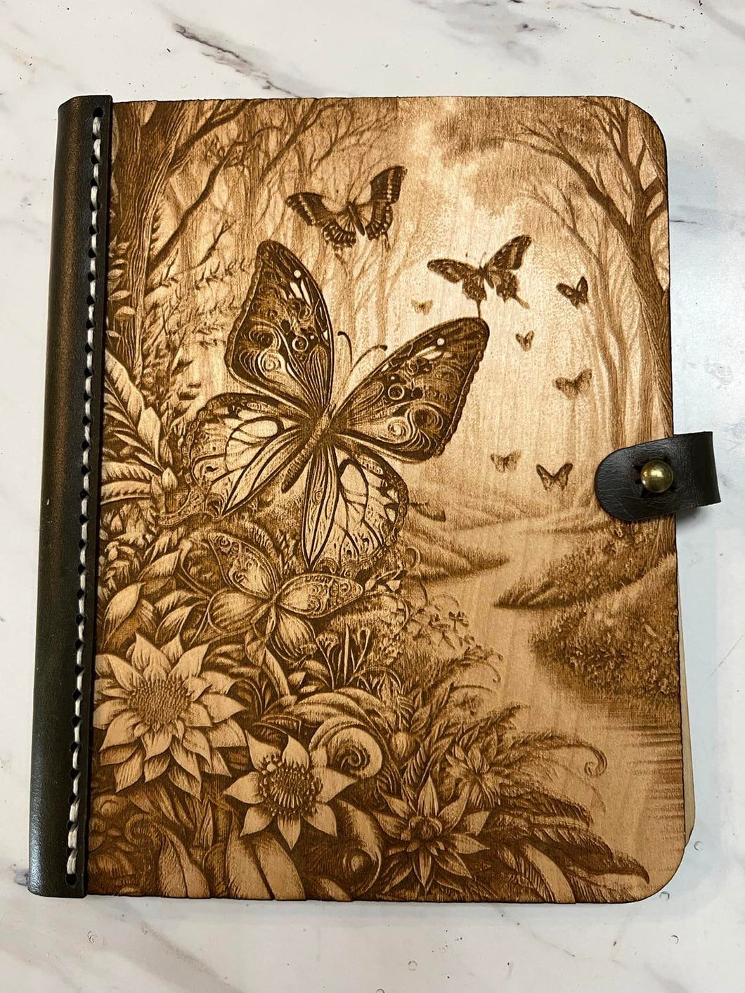 Dance of the Butterflies - Kindle