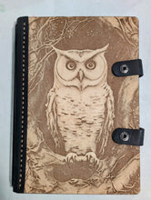 Load image into Gallery viewer, Wood and Leather - Owl
